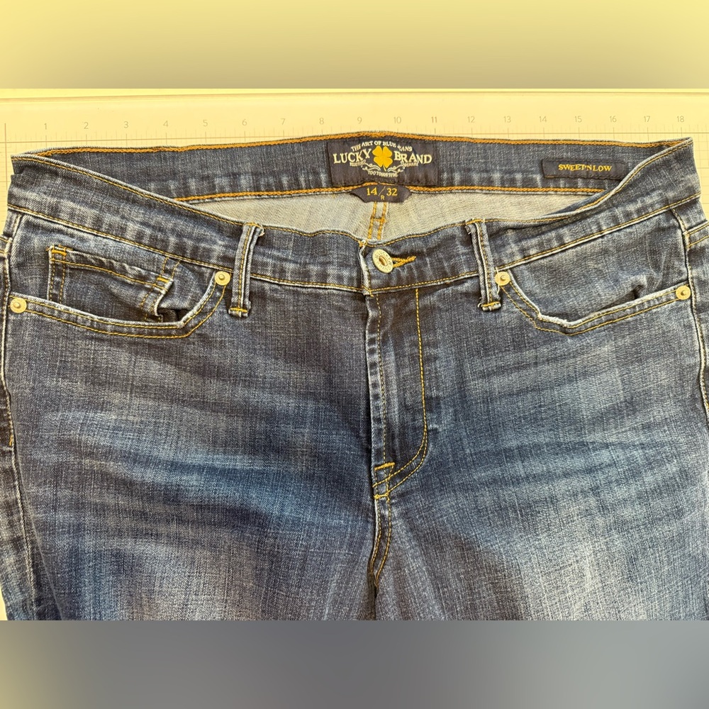 Lucky Brand Sweet N Low Women's Dark Wash Bootcut Jeans - Picture 7 of 10